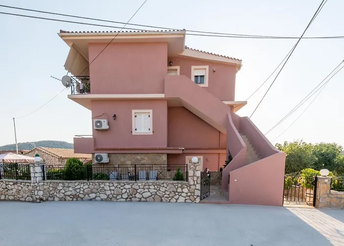 Sofias Argostoli 別荘 Razáta